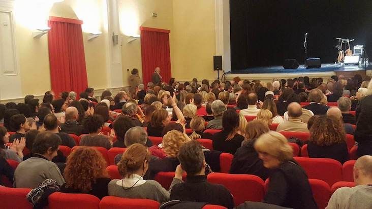 L’URGENZA DEL TEATRO