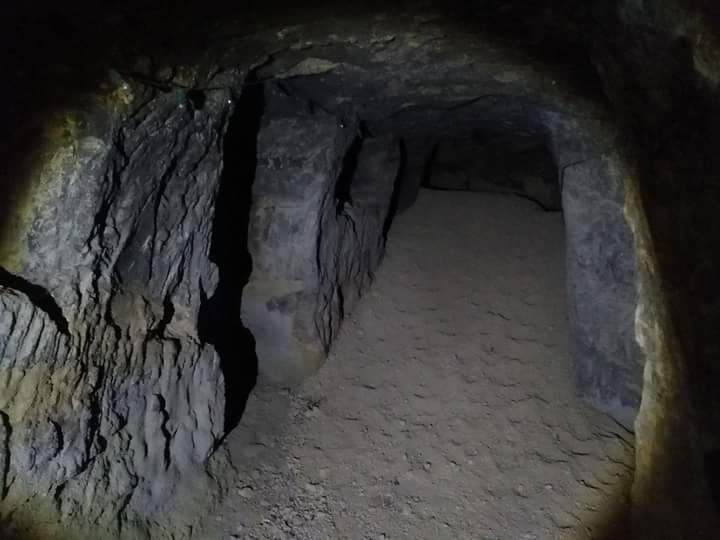 UN TUFFO NEL PASSATO: ESCURSIONE ALLA GROTTA DEI RICORDI NELLE BALZE DI PERSIGNANO